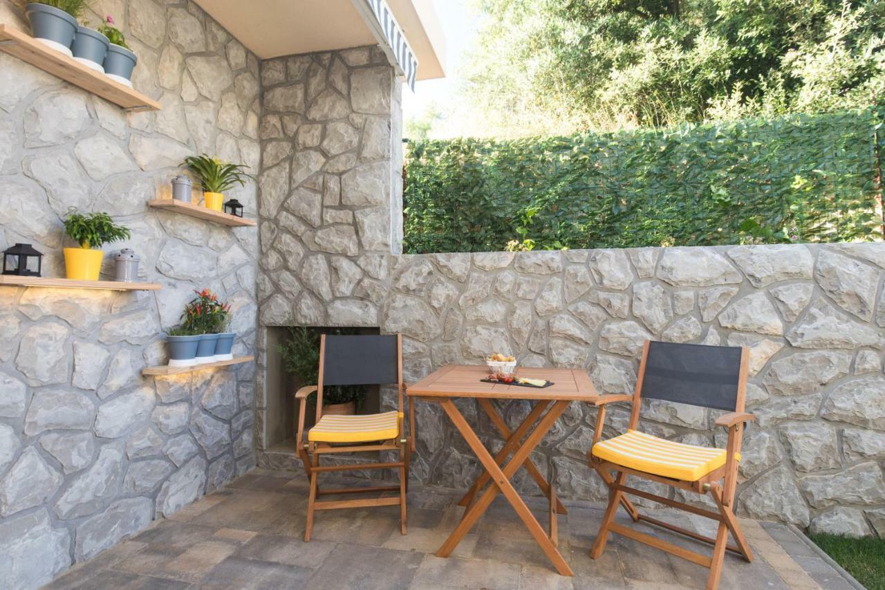 Studio Apartment Lucija Krk Town Exterior photo